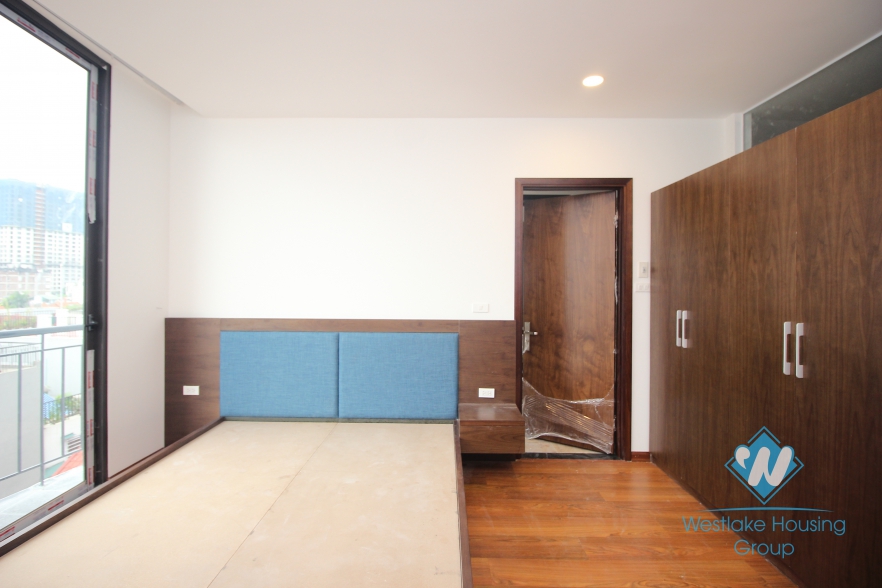 The 7-th floor apartment with large lakeview in Tay Ho, Hanoi